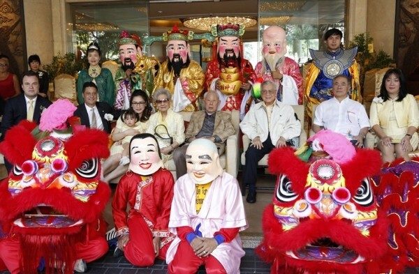 ภาพข่าว: โรงแรมแชงกรี-ลา กรุงเทพฯ ฉลองตรุษจีนปีระกา