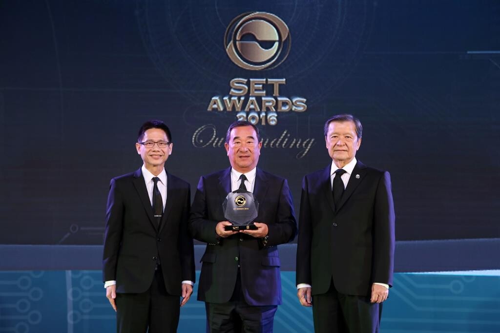 ภาพข่าว: บมจ. เดลต้า อีเลคโทรนิคส์ (ประเทศไทย ) คว้าสองรางวัลดีเด่นจากเวที SET AWARDS 2016