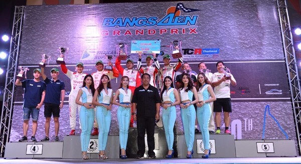 “โตโยต้า ทีมไทยแลนด์” สุดแกร่งขึ้นโพเดี่ยมที่ 1 และ 2 แบบโอเวอร์ออล คว้าแชมป์ประเทศไทยรายการมาราธอน 6 ชั่วโมง RAAT