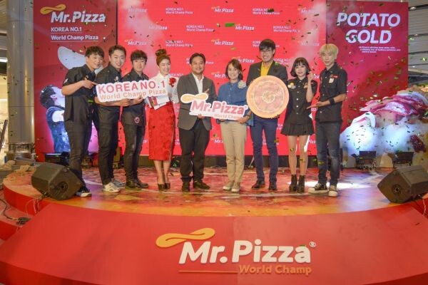 ฟู้ดแลนด์ฯ ส่ง “Mr.Pizza” ปักธงภาคอีสาน พิซซ่าพรีเมี่ยมแบรนด์อันดับ 1 สัญชาติเกาหลี เปิดแล้วที่เทอร์มินัล 21 โคราช