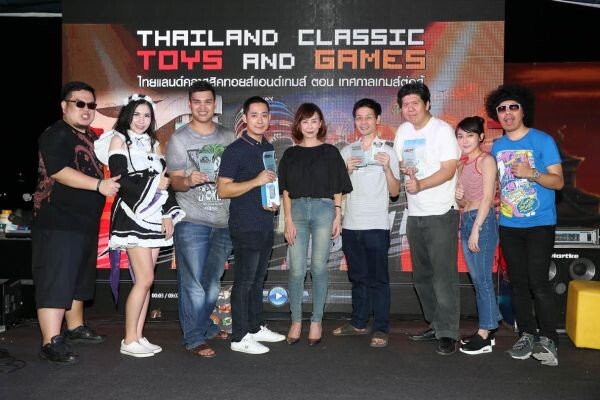 ภาพข่าว: ปิดฉากการต่อสู้สุดมันส์ 'Thailand Classic Toys & Games 2017’ ที่โครงการเอเชียทีค เดอะ ริเวอร์ฟร้อนท์