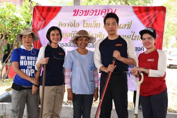ดิอาจิโอ ร่วมกับมูลนิธิที่อยู่อาศัย ประเทศไทย ส่งเสริมสังคมแห่งการให้สร้างอาคารเอนกประสงค์ในโรงพยาบาลส่งเสริมสุขภาพตำบลบ้านสามยอด กาญจนบุรี