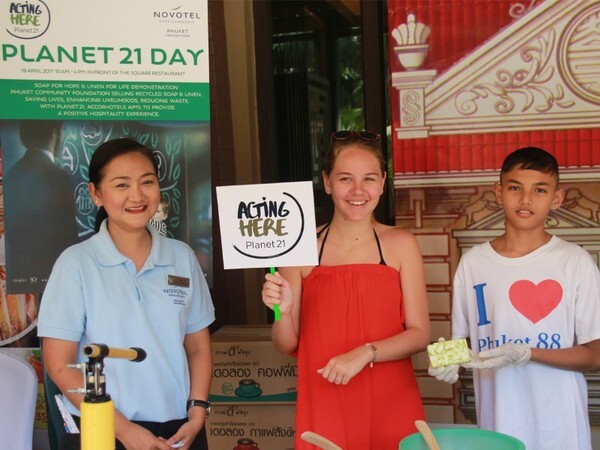 สร้างความยั่งยืนสู่ชุมชน Planet 21 “Soap for Hope” and “Linens for Life” โดย Novotel Phuket Vintage Park