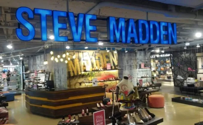 Steve Madden Final Sale ลดส่งท้ายตั้งแต่บัดนี้