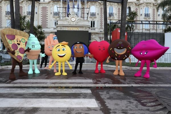 โซนี่ พิคเจอร์ส ส่ง The Emoji Movie: App ติสต์ ตะลุยโลก เปิดตัวได้อย่างยิ่งใหญ่ ในเทศกาลภาพยนตร์เมืองคานส์