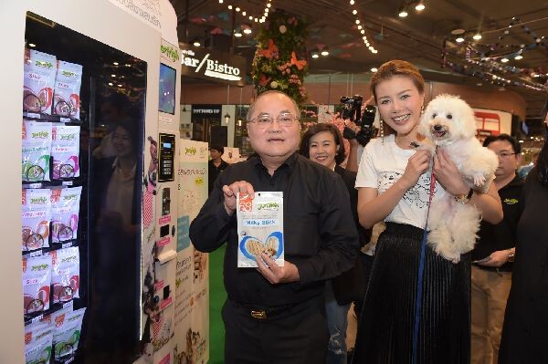เจอร์ไฮเอาใจคนรักสุนัข เปิดตัว “ตู้ขายอาหารสุนัขอัตโนมัติเจอร์ไฮ” เครื่องแรกในประเทศไทย พร้อมชวนทำความดีมอบรายได้ช่วยเหลือสุนัขที่ถูกทอดทิ้ง