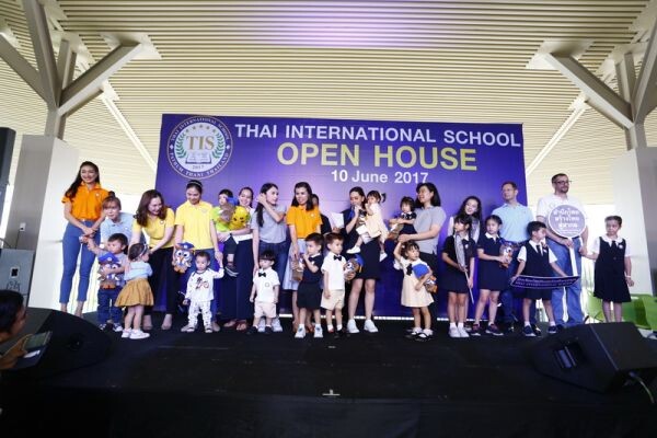 ครอบครัวดาราแห่ร่วม Open House TIS สัมผัสความอลังการโรงเรียนอินเตอร์หัวใจไทย