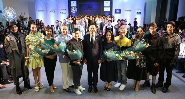 ดีไซเนอร์รุ่นใหม่ จาก ซีไอดีไอ ชนาพัฒน์ ปล่อยพลังสร้างสรรค์ในงาน “CIDI Art Thesis Carnival 2017” พร้อมเผยโฉม 26 แบรนด์ศิษย์เก่าที่สร้างชื่อแบรนด์ไทยในระดับโลก