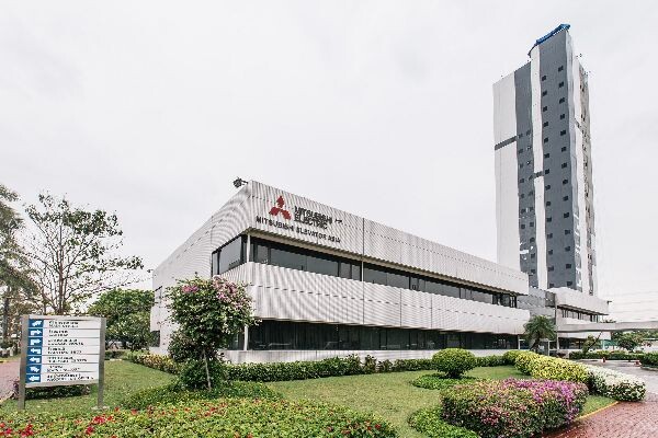 Mitsubishi Electric เปิดตัว “เคียงฟ้า” หอทดสอบลิฟต์แห่งใหม่ในประเทศไทย ยกระดับความสามารถในการแข่งขันให้กับผลิตภัณฑ์ พร้อมเดินหน้าขยายตลาดลิฟต์ ณ นิคมอุตสาหกรรมอมตะนคร จังหวัดชลบุรี