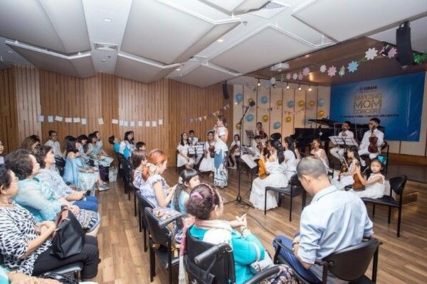 Amazing MoM Concert ซีซั่น 3 นิยามความสุขบอกรักแม่ โชว์ฝีมือนักไวโอลิน Yamaha String Chamber Orchestra