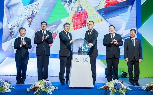ภาพข่าว: ปตท.สผ. จัดงาน KM Week 2017 ส่งเสริมนวัตกรรม ขับเคลื่อนอุตสาหกรรมปิโตรเลียมสู่ Thailand 4.0