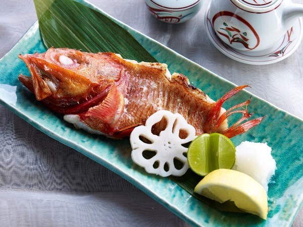 เชิญลิ้มลองความอร่อยประจำฤดูกาลจากเมนูปลาคิงกิ ปลาเมบารุและหอยสังข์ญี่ปุ่น ที่ห้องอาหารญี่ปุ่น คิสโสะ โรงแรม เดอะ เวสทิน แกรนด์ สุขุมวิท