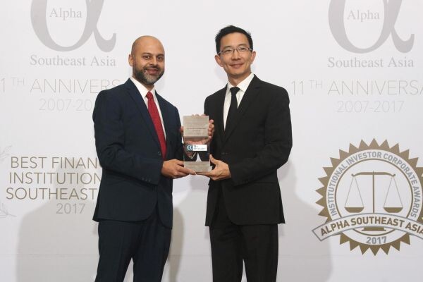 ภาพข่าว: บลจ.ไทยพาณิชย์ คว้ารางวัล “Best Asset & Fund Manager in Thailand ปีที่ 3 ติดต่อกัน จากนิตยสาร Alpha Southeast Asia