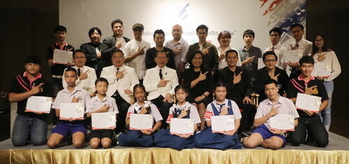 ภาพข่าว: โครงการประกวดเพลง 'ช่อสะอาดต้านทุจริต' ประจำปี 2560 จัดกิจกรรม Music Camp กับนักแต่งเพลง และนักดนตรีชั้นนำของเมืองไทย