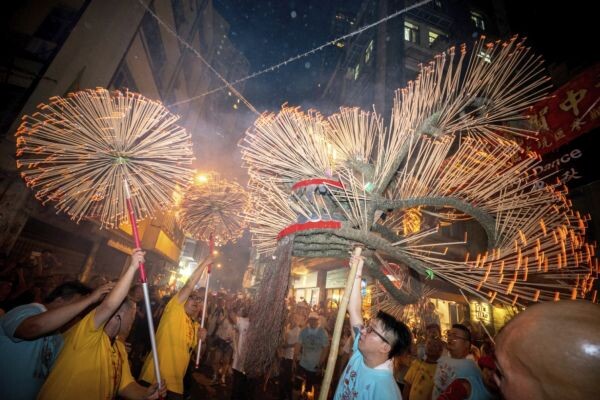 เทศกาลวัฒนธรรมฮ่องกง “ประเพณีเชิดมังกรไฟไท่ ฮาง”
