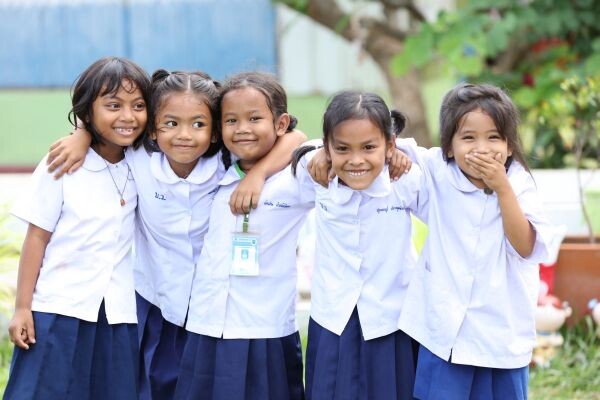 “โอกาสที่ดีมีค่ายิ่ง” โปรเม มอบทุนการศึกษาผ่านมูลนิธิสายธาร เครือเบทาโกร เพื่อพัฒนาเด็กไทยคุณภาพ
