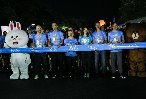 “ซิโก้-พอลล่า” วิ่งเพื่อเด็กทุกคนได้มี #โอกาสที่เท่าเทียม ในงานวิ่งการกุศลครั้งประวัติศาสตร์ UNICEF LINE Run