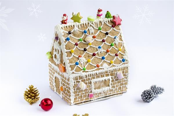 คริสต์มาสนี้เอาใจคุณหนูๆ ด้วย “เวิร์คช็อปบ้านขนมปังขิง” ที่ซันเดย์ แจ๊สซี่ บรันช์