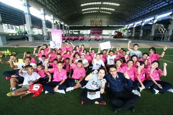 พัฒนาทักษะกีฬาฟุตบอลเยาวชน! ม.ศรีปทุม ชลบุรี เปิดคลินิกฟุตบอล @ศิษย์เก่าSPU อดีตนักกีฬาฟุตบอลทีมชาติไทย