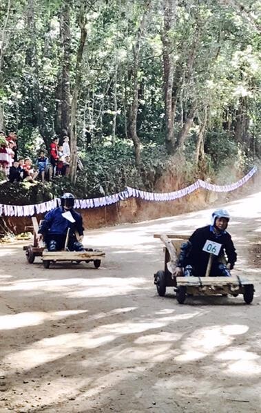 เจอร์ไฮ ร่วมสืบสานวัฒนธรรมท้องถิ่นและสนับสนุนการพัฒนาชุมชน กับการแข่งขันรถล้อเลื่อนไม้ ฟอร์มูล่าม้ง 2017 ที่ใหญ่ที่สุดแห่งปี (Hmong Wooden Cart Formula Racing 2017)