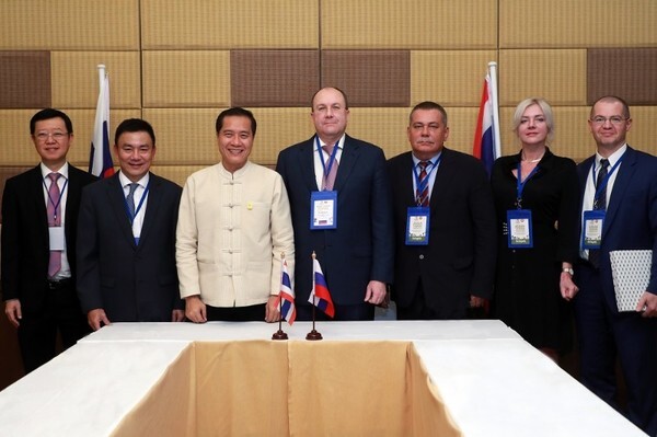 ภาพข่าว: ไทย-รัสเซียลงนามบันทึกข้อตกลงความร่วมมือเพื่อการท่องเที่ยวยั่งยืนใน ASEAN Tourism Forum 2018