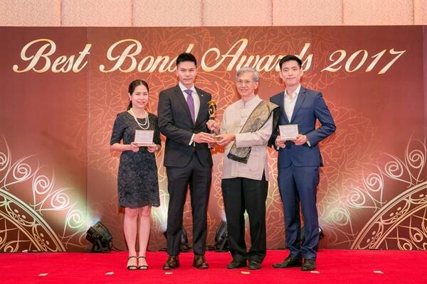 ภาพข่าว: บล.ภัทร คว้ารางวัล Top Underwriting Securities Firm จากสมาคมตลาดตราสารหนี้ไทย