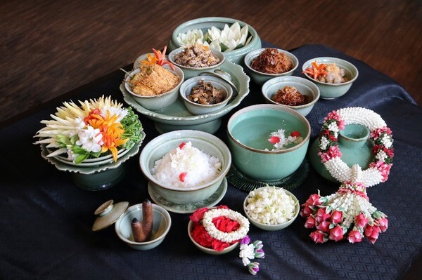 “ข้าวแช่” อาหารไทยโบราณรับฤดูร้อน