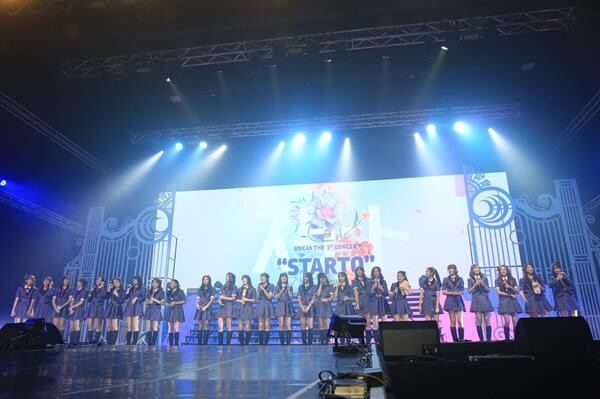 26 สาว BNK48 จัดเต็ม! คอนเสิร์ตใหญ่ BNK48 1st Concert “STARTO”