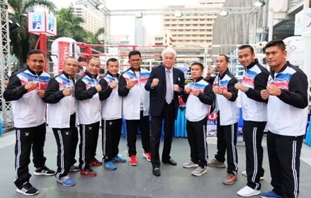 ภาพข่าว: ดั๊บเบิ้ล เอ สนับสนุนกีฬามวยไทยสู่โอลิมปิก