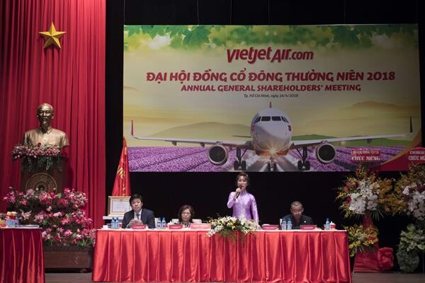 เวียตเจ็ทมุ่งขยายเส้นทางบินระหว่างประเทศ นำเทรนด์ธุรกิจการบิน ในปี 2018 พร้อมจ่ายปันผลสูงถึง 50%