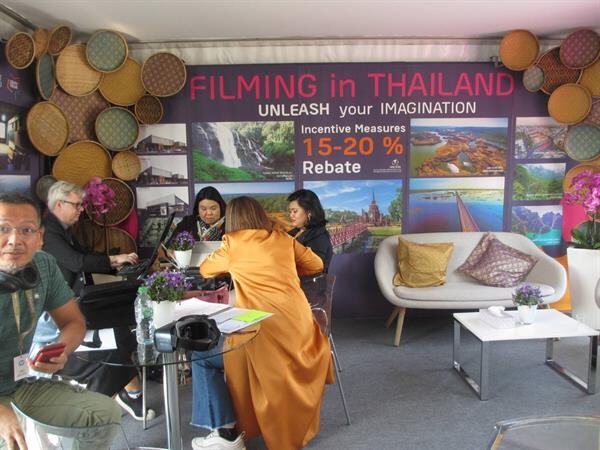 รองนายกฯ “วิษณุ”นำทีมไทยแลนด์ร่วมงานเทศกาลภาพยนตร์เมืองคานส์ ครั้งที่ 71 นำเสนอภาพยนตร์ไทย 3 เรื่อง “หิ่งห้อย” - “ดิน ฟ้า มหาสมุทร” - “สวรรค์ในอก”