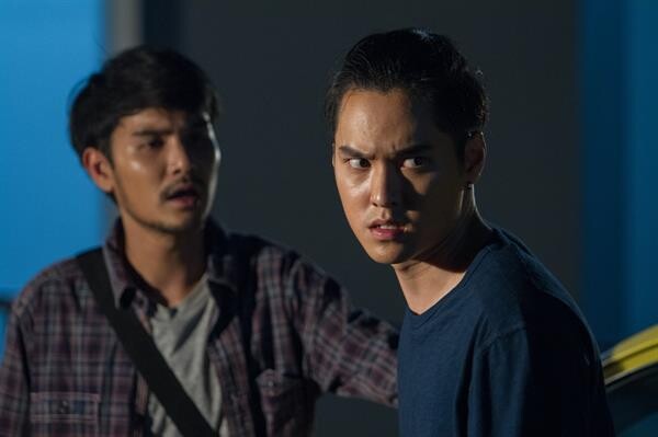 หนีตายคืนสยองของ 2 หนุ่ม “อาร์ตี้-บอส” ติดรถไปกับผี!!  ใน Bangkok Ghost Stories ตอน...แท็กซี่ผีโบก