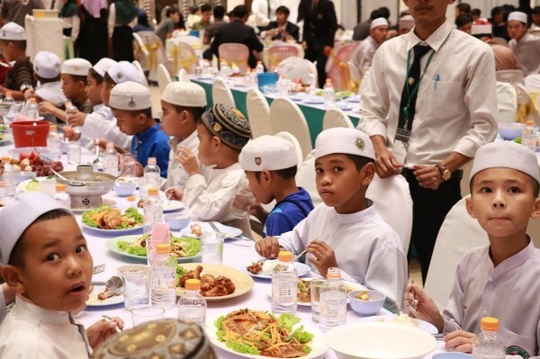 ม.หอการค้าไทย จัดงาน Moment Of Ramadan รอมฏอนสัมพันธ์ครั้งที่ 12
