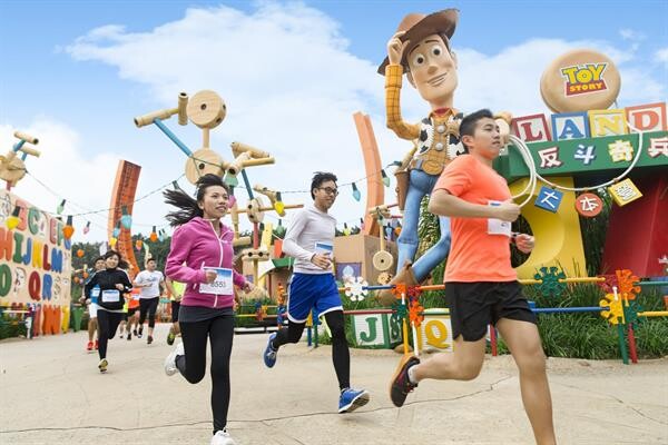 “ฮ่องกง ดิสนีย์แลนด์ฯ” ชวนวิ่งมินิมาราธอนในงาน 10K Weekend 2018