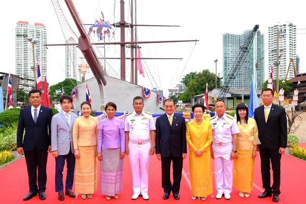 ภาพข่าว: เอเชียทีค เดอะริเวอร์ฟร้อนท์ ได้ฤกษ์ทำพีธีปล่อยเรือ 'สิริมหรรณพ’ ลงน้ำ เตรียมโปรโมทสู่ไฮไลท์การท่องเที่ยวใหม่ของเมืองไทย