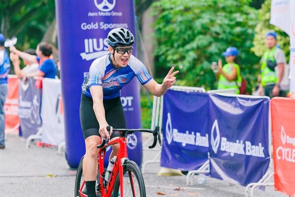 โปรแกรมการแข่งขันจักรยาน Bangkok Bank CycleFest 2018 ชวนคุณมา Fit & Fun กับเหล่าเซเลปคนดังที่พารากอน!  วันจันทร์ที่ 9 กรกฏาคม 2561 เวลา 13.00 น.