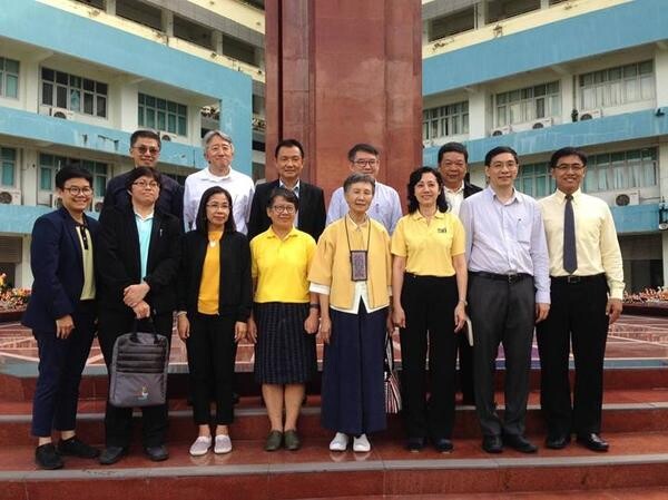 ภาพข่าว: ผนึกกำลังวิชาการ ตั้ง Rayong teacher academy พัฒนาพื้นที่นวัตกรรมการศึกษาพิเศษ EEC