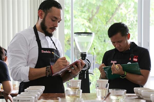 การประกวดสุดยอดเมล็ดกาแฟไทย ACID 2018 (ACID 2018 THAILAND EXCELLENT COFFEE)