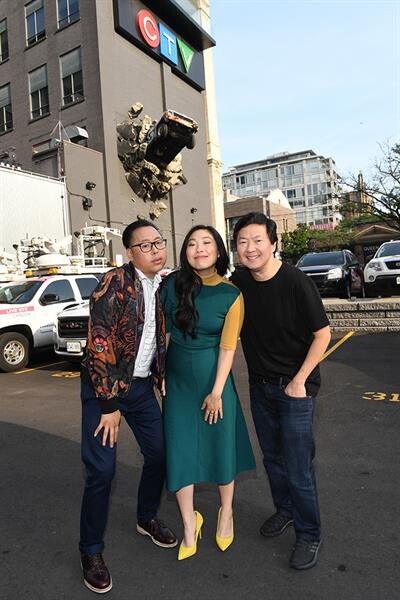 3 นักแสดงจาก "Crazy Rich Asians - เหลี่ยมโบตั๋น" เดินทางร่าวมงานเปิดตัวภาพยนตร์ ที่ โทรอนโต ประเทศแคนาดา