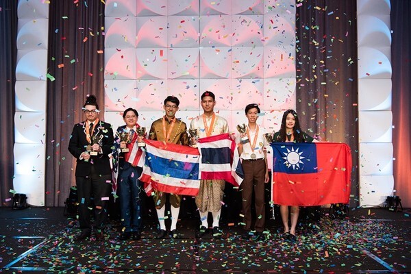 เด็กไทยเก่ง คว้าแชมป์โลก 2 เวทีการแข่งขัน Microsoft และ Adobe ให้กับประเทศไทย