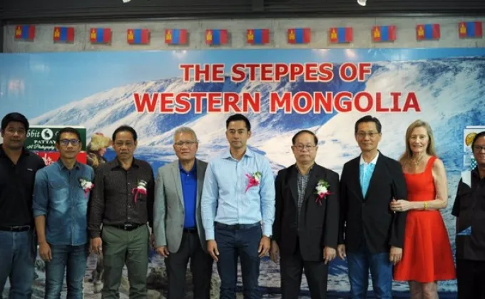 THE STEPPES OF WESTERN MONGOLIA