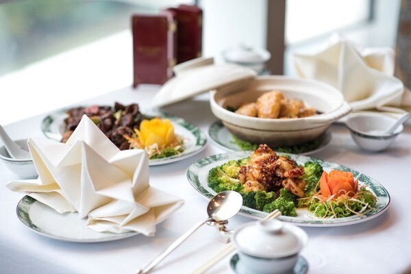 สัมผัสมนต์เสน่ห์ความอร่อยอาหารจีนกวางตุ้ง กับเมนูน้องใหม่แกะกล่อง ณ ห้องอาหารจีนไดนาสตี้
