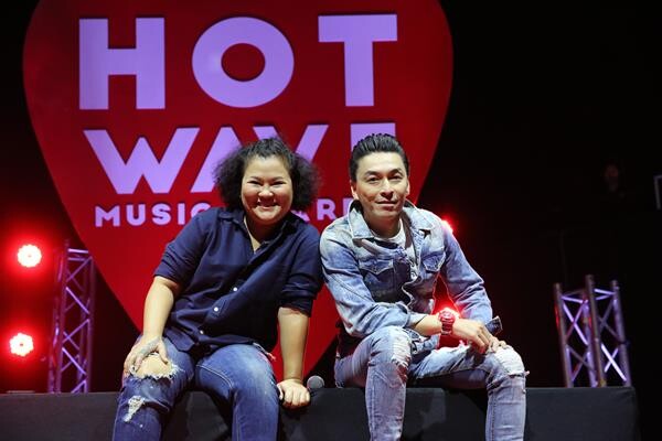 “Hotwave Music Awards 2018” สัปดาห์นี้  รอบ “Hot Hit” หาอีก 4 วงเข้าสู่รอบสุดท้าย