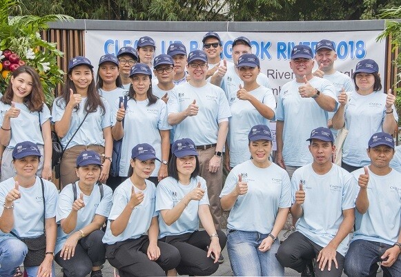 ภาพข่าว: โรงแรมชาเทรียม ริเวอร์ไซด์ กรุงเทพฯ ร่วมทำความสะอาดแม่น้ำเจ้าพระยา “Clean up Bangkok River 2018”