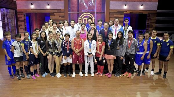 ทีวีไกด์: รายการ “มาสเตอร์เชฟ จูเนียร์ ประเทศไทย”   “มาสเตอร์เชฟ จูเนียร์ฯ” น้องๆทั้งเกร็งทั้งประหม่า  นักกีฬาทีมชาติไทยตบเท้าขอพิสูจน์ความอร่อย