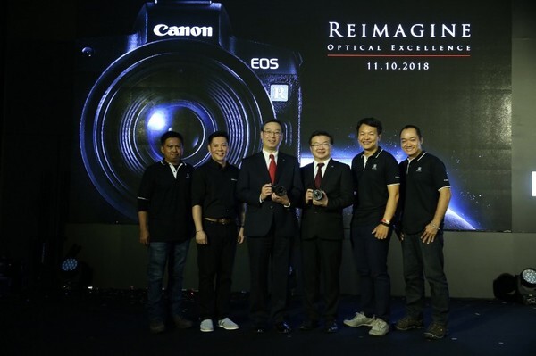 ยิ่งใหญ่สมการรอคอย เปิดตัว EOS R กล้องมิเรอร์เลสฟูลเฟรมรุ่นแรกจากแคนนอน หวังเจาะตลาดกล้องมิเรอร์เลสอันดับ 1 ในประเทศไทย	