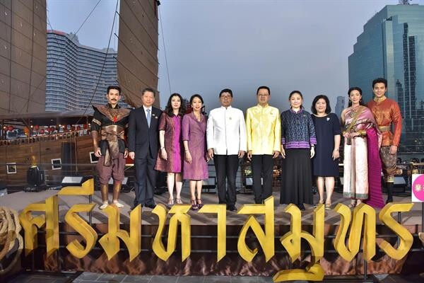 'ไอคอนสยาม’ เปิดพิพิธภัณฑ์ลอยน้ำ 'เรือสำเภาศรีมหาสมุทร’ ครั้งแรกในไทย ยิ่งใหญ่ริมเจ้าพระยา ฉลอง 250 ปีกรุงธนบุรี