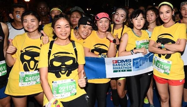 ไนกี้วีเม่น กว่า 2,215 คน นำโดย ก้อย รัชวิน, โอซา แวง และผ้าป่าน สิริมา ร่วมสร้างปรากฏการณ์ครั้งใหม่อย่างยิ่งใหญ่กับการรวมตัวในนาม NikeWomen Runs Bangkok