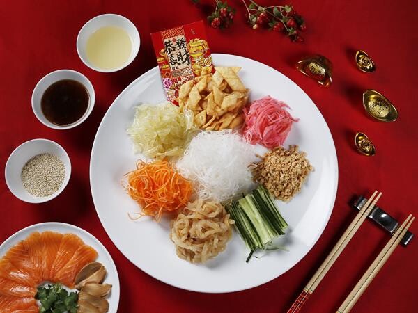 ต้อนรับปีกุนเรืองรอง และเทศกาลตรุษจีนพร้อมอิ่มหนำไปกับอาหารจีนกวางตุ้งเมนูมงคลเลิศรสมื้อหรู ณ ห้องอาหารจีนแชงพาเลซ โรงแรมแชงกรี-ลา กรุงเทพฯ