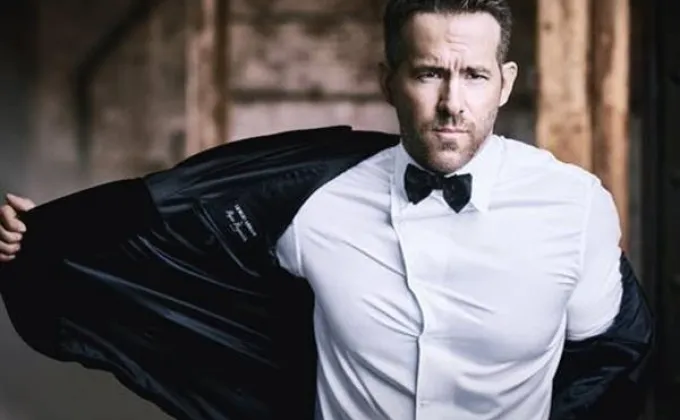 RYAN REYNOLDS THE NEW FACE OF